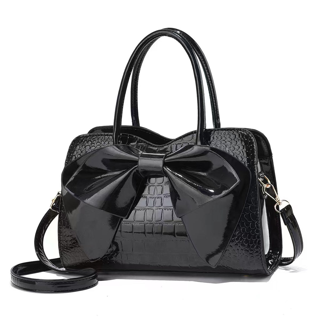 Handtasche aus Kunstleder mit Schleifendetail
