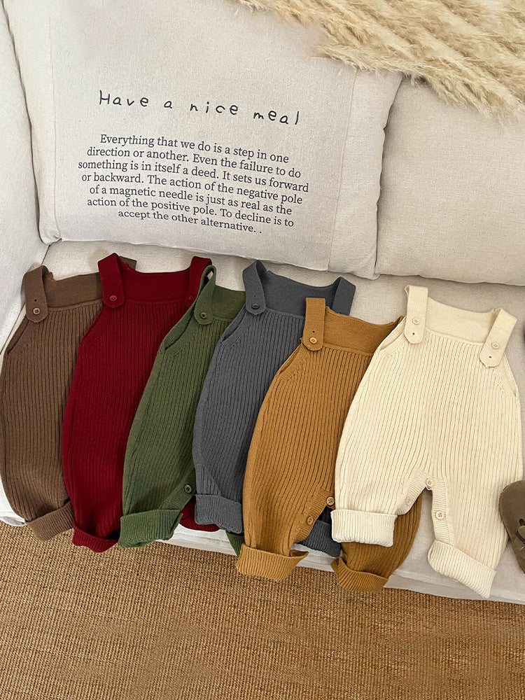 Baby-Stricklatzhose aus Viskose und Polyester