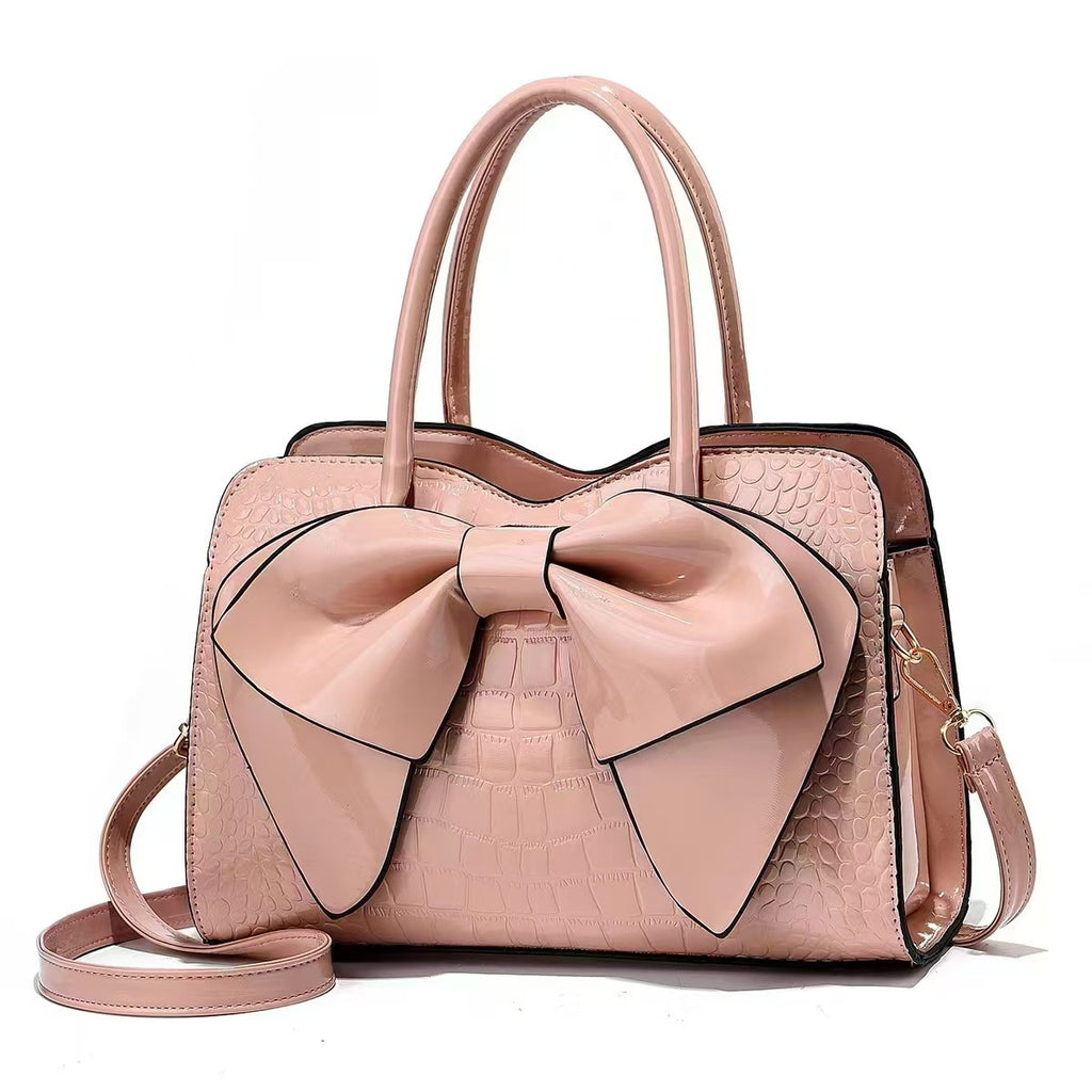 Handtasche aus Kunstleder mit Schleifendetail