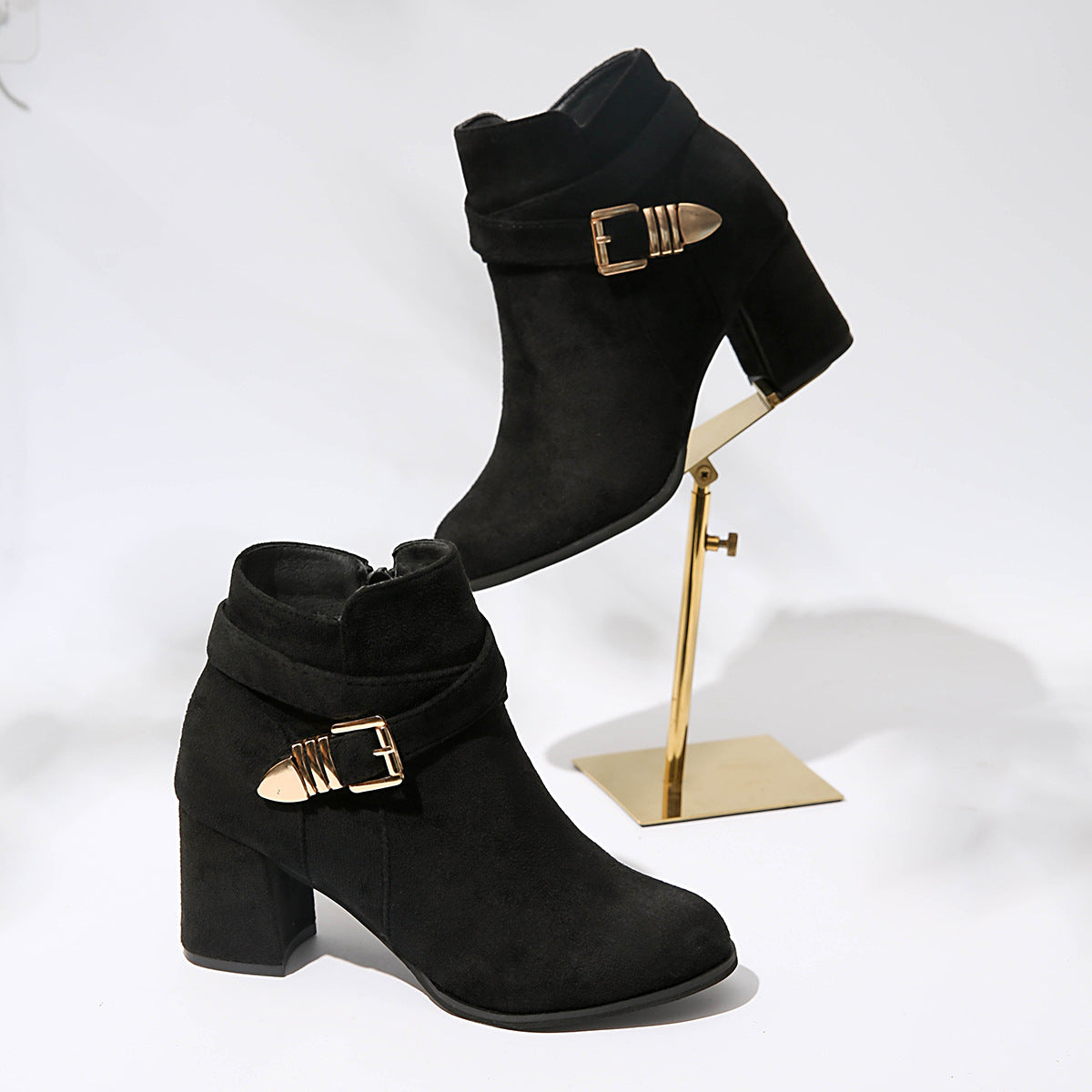 Damen-Stiefeletten mit Blockabsatz und seitlichem Reißverschluss