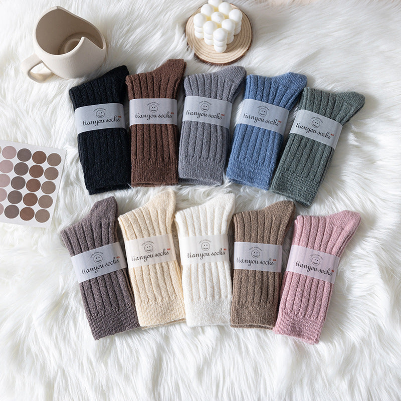 Gerippte Kindersocken aus Wollmix mit 13 % Wollanteil
