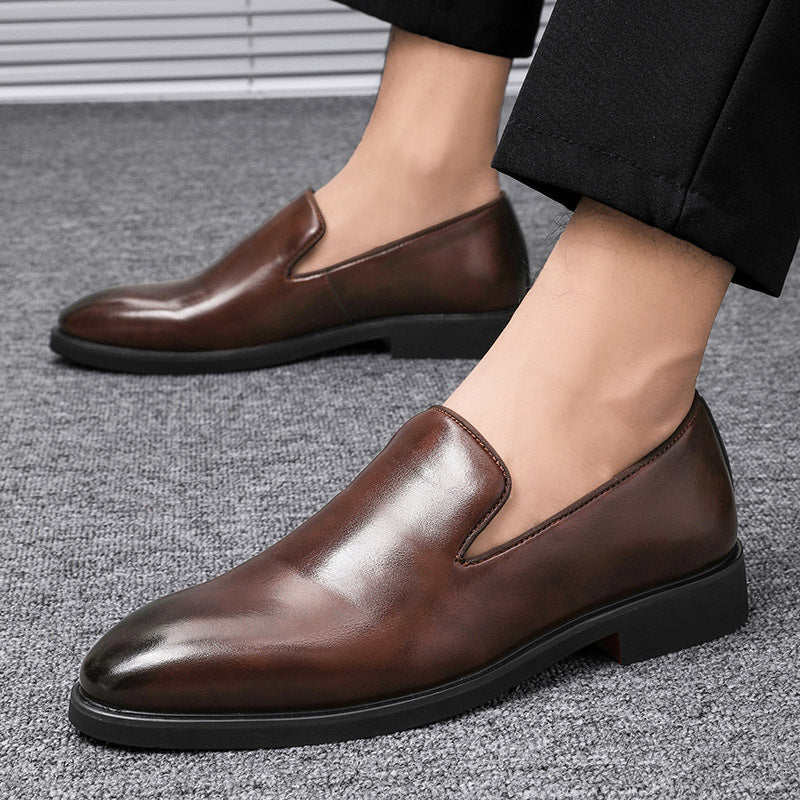 Sommerliche Leder-Slipper für Herren