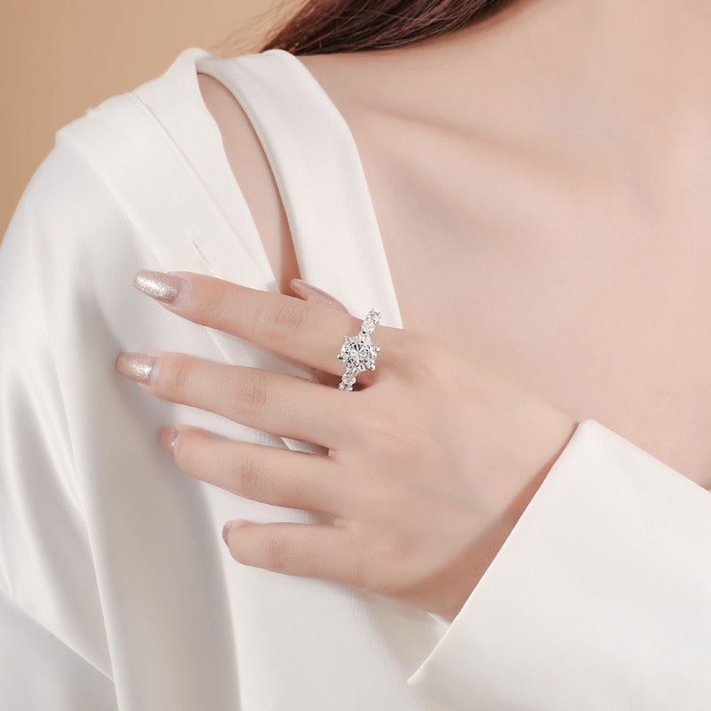 Damilla 4 Carat Moissanite Ring in 925 Sterling Silver